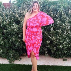 SO+BE off shoulder dress